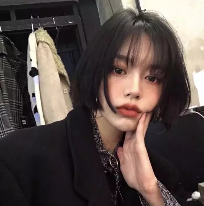 一个女孩的眼泪